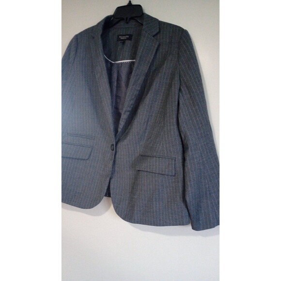 Women's Talbots Wool Blend Gray Grey Pinstripe Blazer, Size 12P - Picture 2 of 12